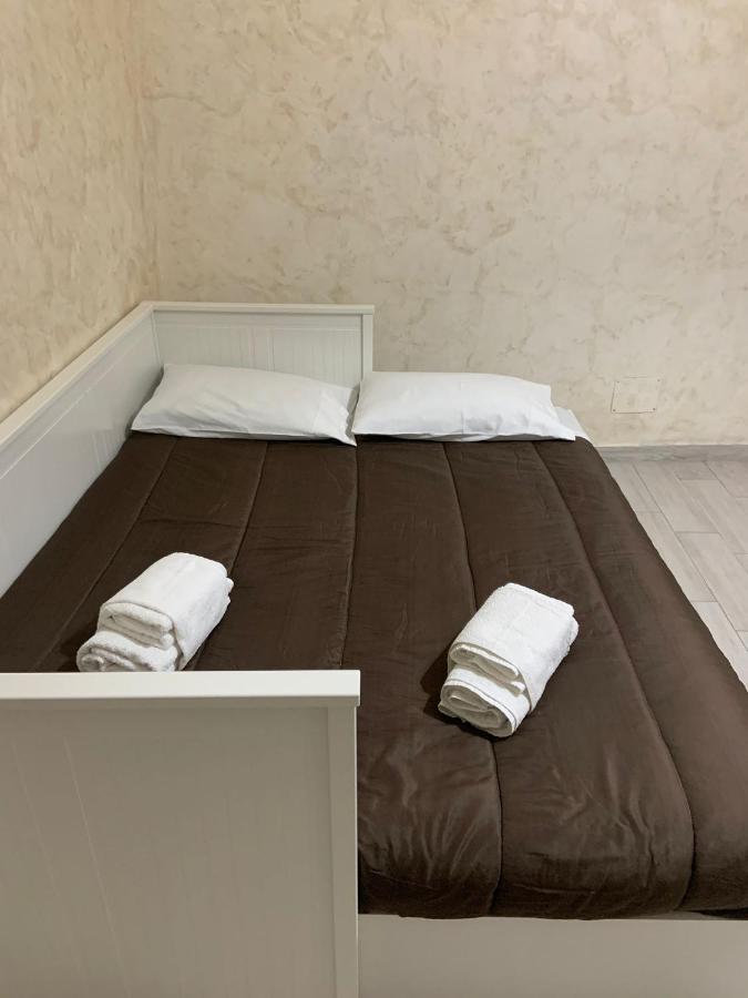 Vittorio Emanuele House Apartment Catania Bagian luar foto